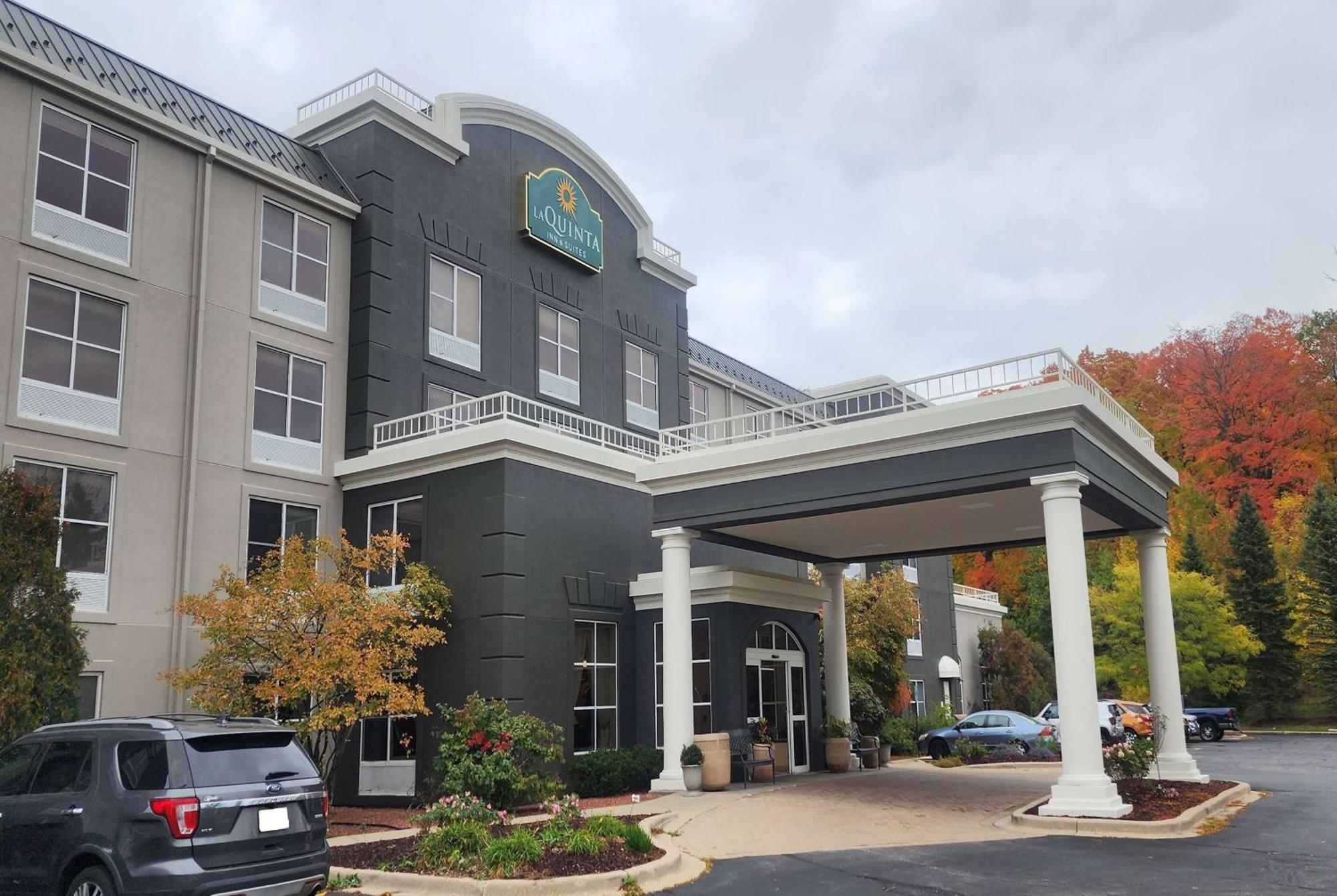 Hotel La Quinta By Wyndham Milwaukee Sw New Berlin Exteriér fotografie