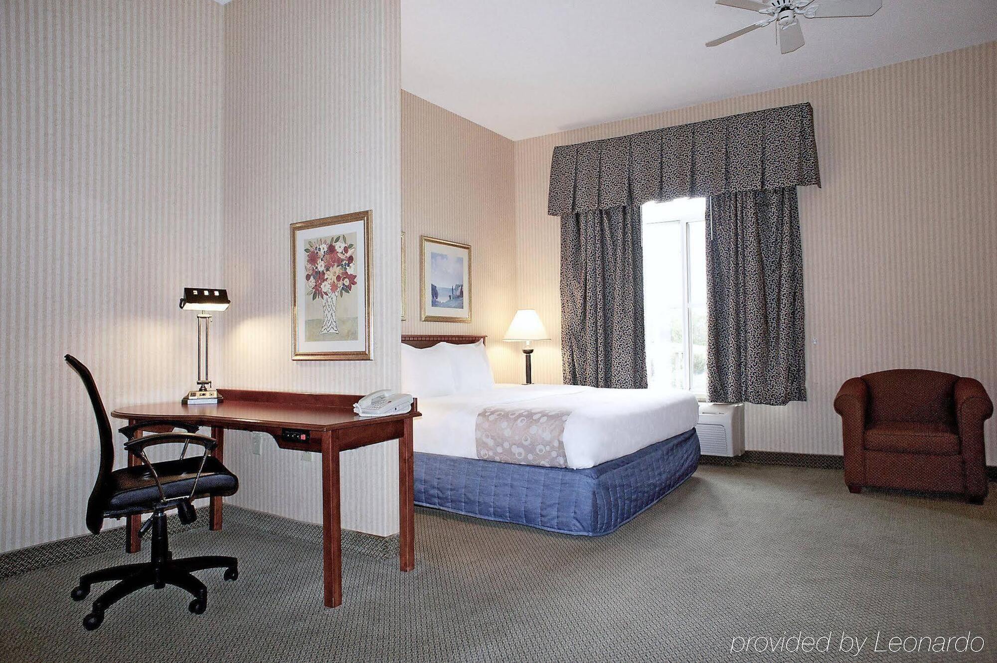 Hotel La Quinta By Wyndham Milwaukee Sw New Berlin Exteriér fotografie